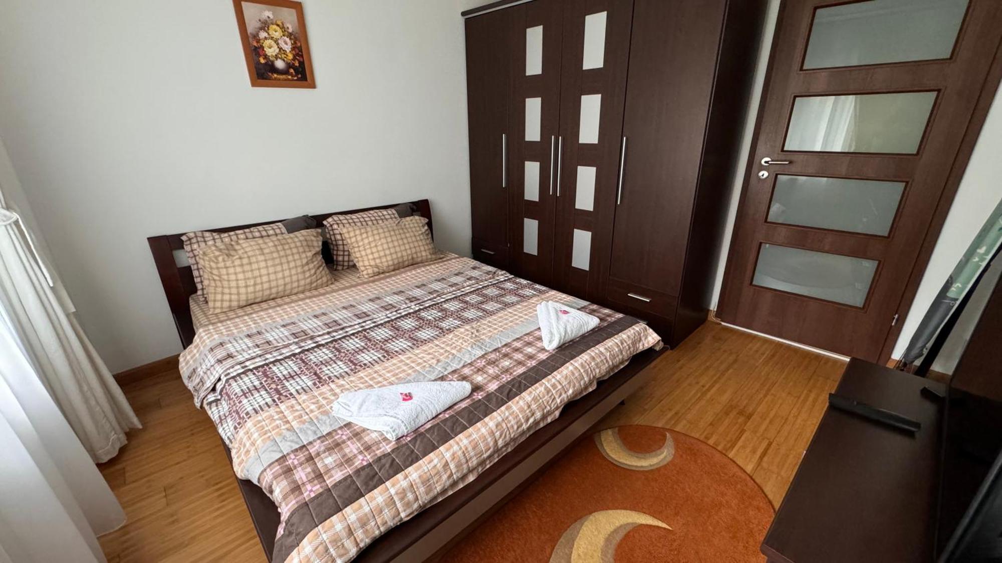 Apartament 3 Camere Otopeni Εξωτερικό φωτογραφία